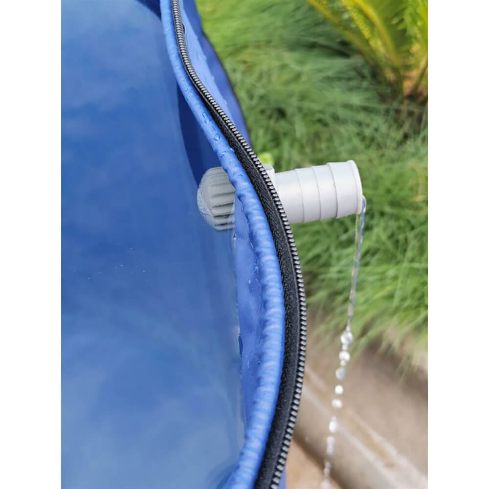 RP Pump Flex Tank 100 l Wasseraustritt Wasser läuft aus dem Ablaufstutzen des RP Pump Flex Tanks