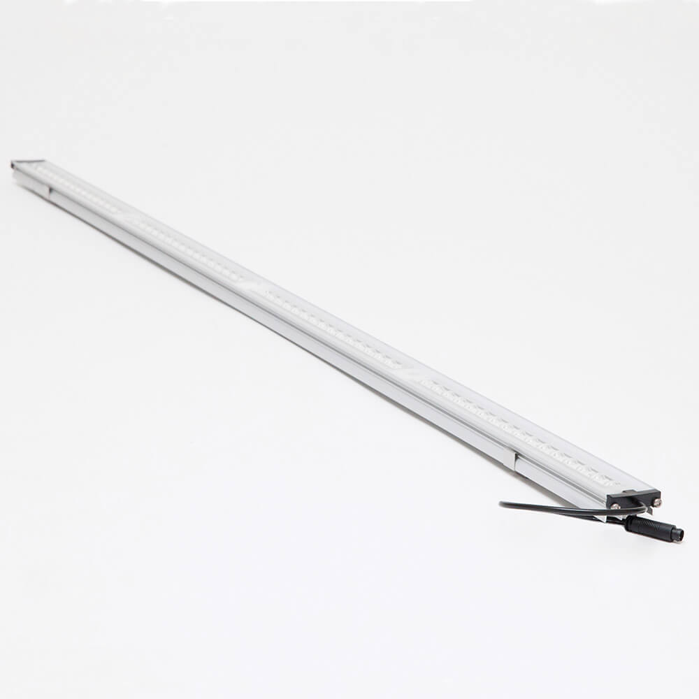 SANlight Flex II 20W SANlight Flex II LED-Leiste mit 20 Watt, freigestellt