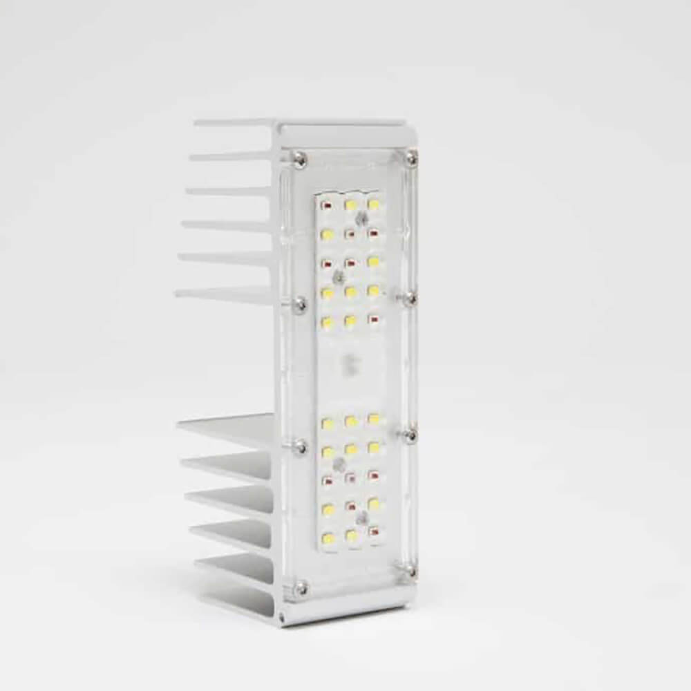 SANlight Q1W Dimm Sekundäroptik Sekundäroptik der SANlight Q1W Dimm in Nahaufnahme